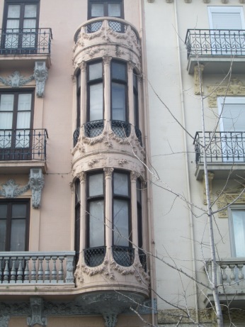 Balcones modernistas. Gran Vía. Granada.Foto: Francisco López
