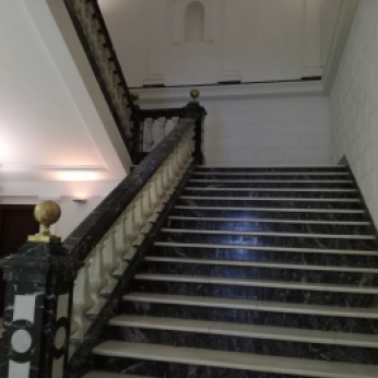 Escalera del Palacio de Bibataubín. Granada. Foto: Francisco López