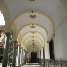 Ayuntamiento de Granada (antiguo Convento del Carmen). Galería inferior. Foto: Francisco López